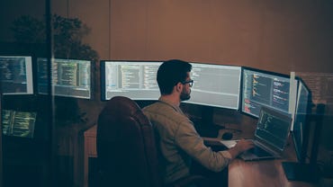 Fundamentos de la administración del sistema Linux (LFS201) + paquete de examen LFCS