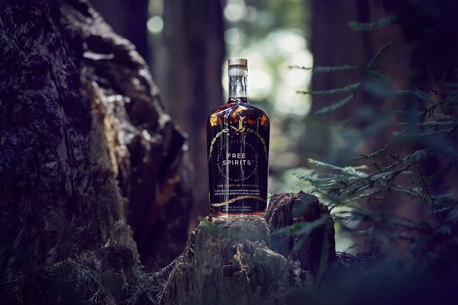 Free-Spirits_Bourbon_3518_V1_900x.jpg