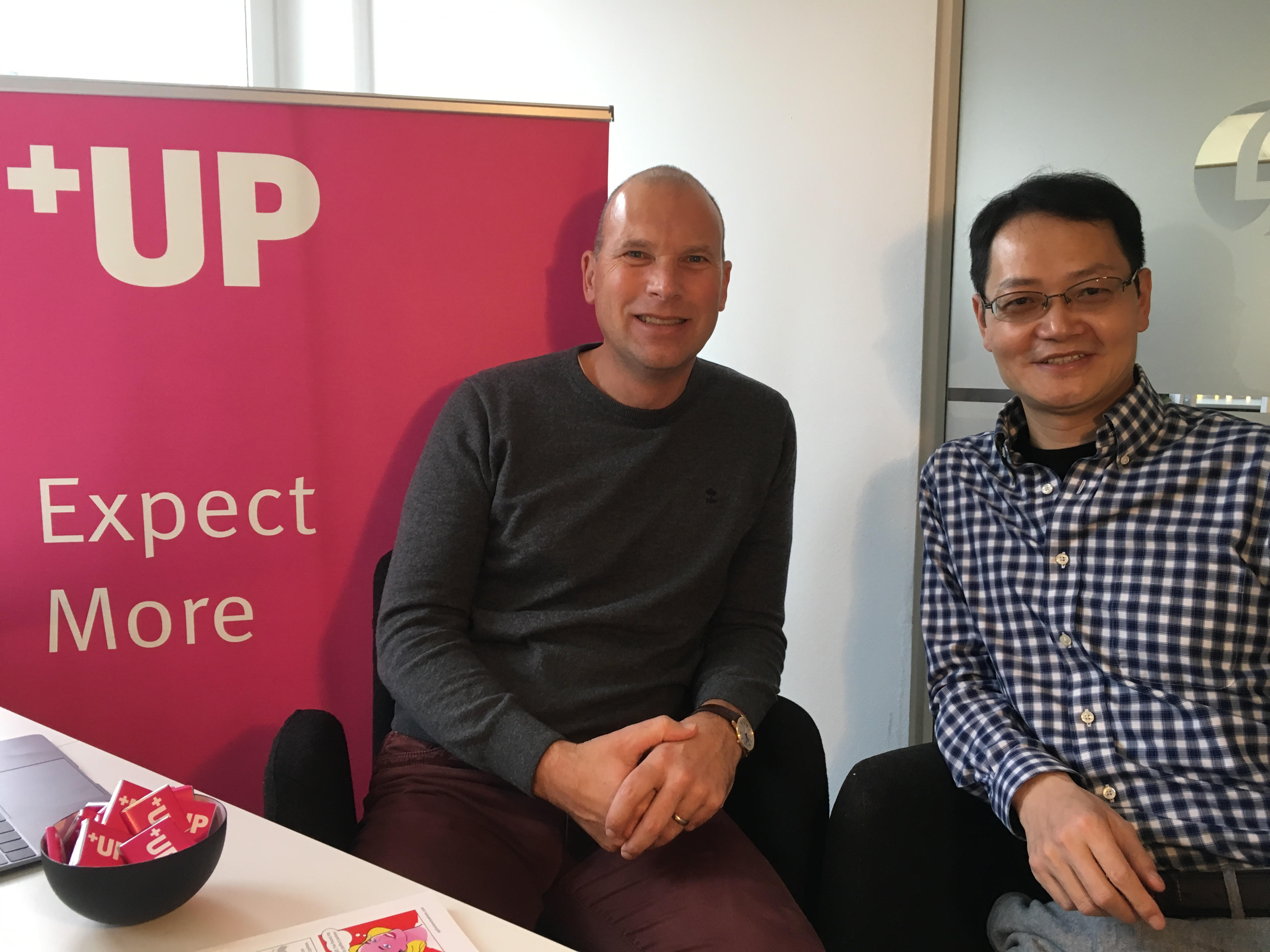 Los miembros de UP, Lawrence Masle y Michael Zhou.